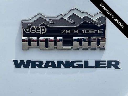 Used 2014 Jeep Wrangler Unlimited Sahara AWD/4WD image 33