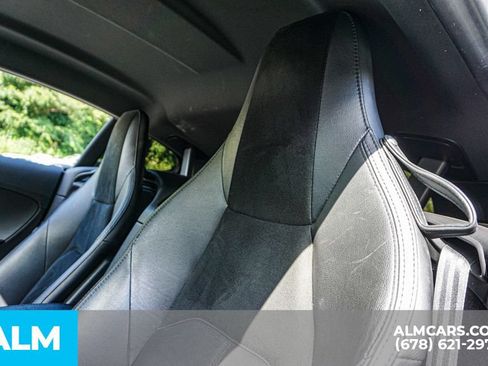 Used 2020 Jaguar F-TYPE Coupe RWD image 23
