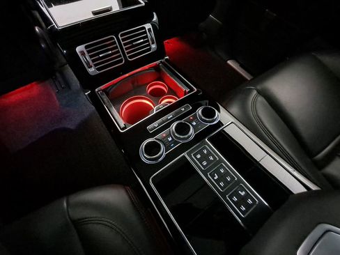 Used 2015 Land Rover Range Rover Long Wheelbase Autobiography image 46