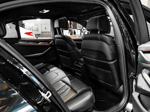 Used 2017 BMW 540i RWD image 39