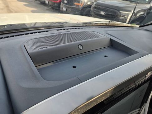 Used 2021 Ford F150 Limited image 7