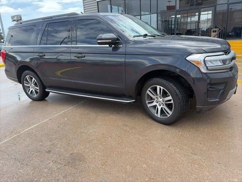 Used 2022 Ford Expedition Max XLT RWD image 6