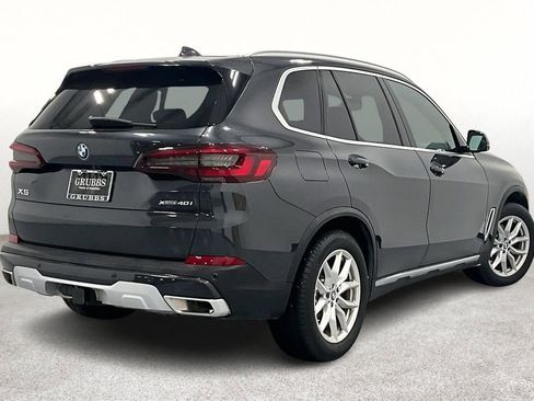 Used 2023 BMW X5 xDrive40i w/ Premium Package image 2