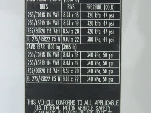 Used 2026 Land Rover Defender 110 S AWD/4WD image 34