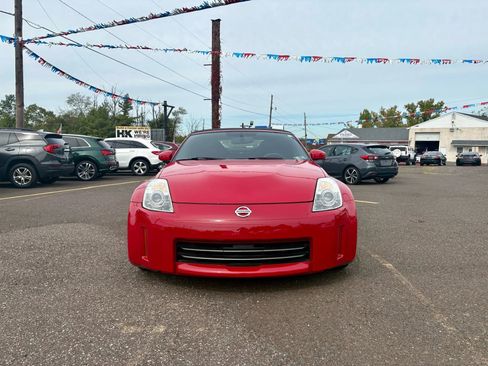 Used 2007 Nissan 350Z Touring image 8
