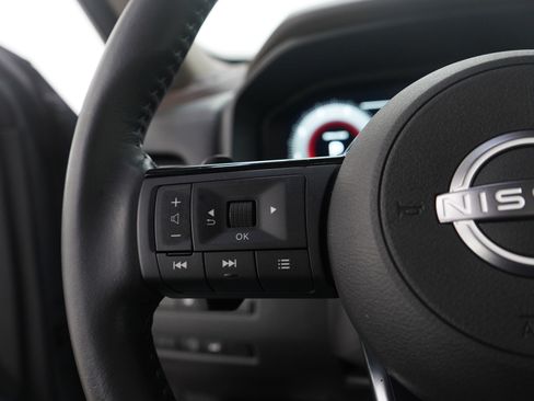 Used 2023 Nissan Rogue Platinum w/ Platinum Premium Package image 29