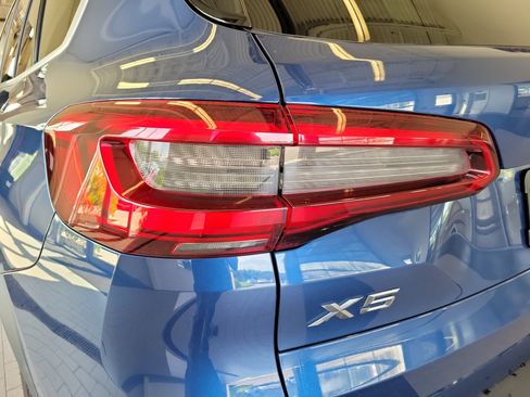 Used 2020 BMW X5 xDrive40i w/ Convenience Package AWD/4WD image 11