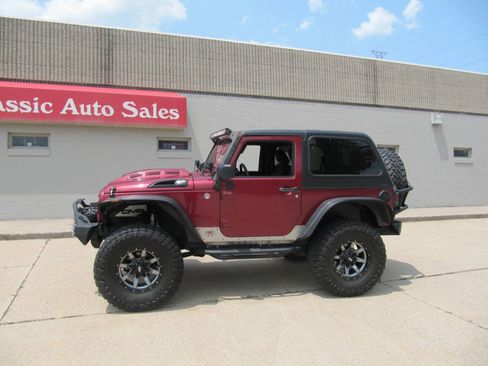 Used 2012 Jeep Wrangler Sport image 3