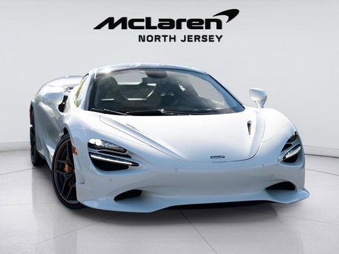 New 2026 McLaren 750S image 5
