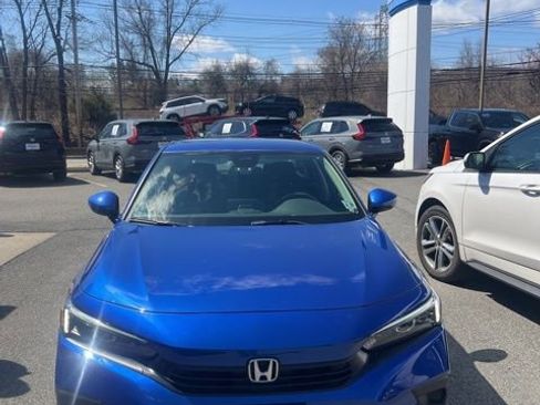 Used 2024 Honda Civic LX image 2