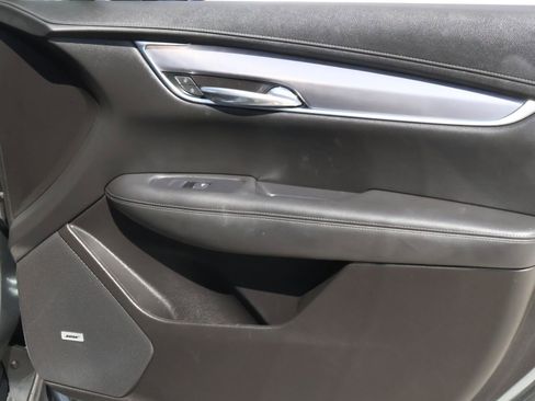 Used 2023 Cadillac XT6 Luxury image 22