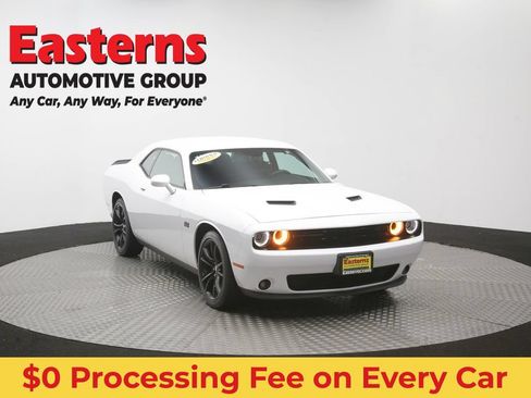 Used 2018 Dodge Challenger R/T w/ Blacktop Package RWD image 48