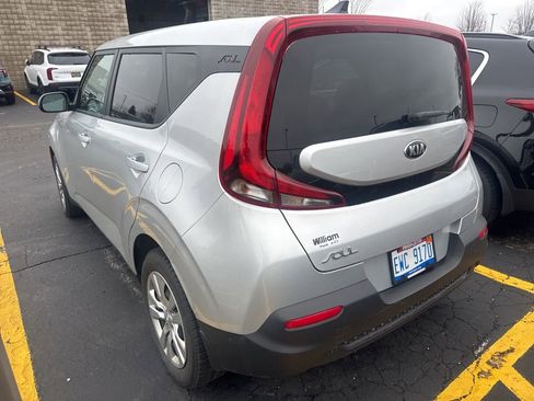 Used 2020 Kia Soul LX FWD image 11
