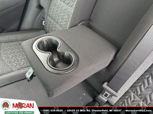 Used 2022 Chevrolet Equinox LT image 26