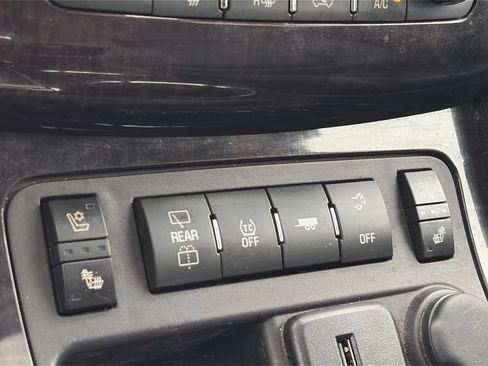 Used 2017 Buick Enclave Premium w/ Experience Buick Package AWD/4WD image 27