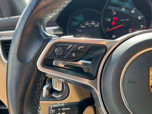 Used 2018 Porsche Macan Sport Edition AWD/4WD image 24