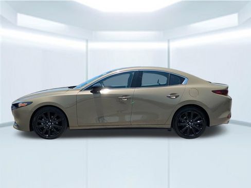 Used 2024 MAZDA MAZDA3 s AWD/4WD image 2