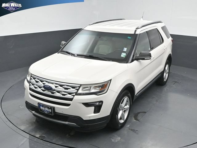 Certified 2019 Ford Explorer XLT w/ Equipment Group 202A FWD image 11