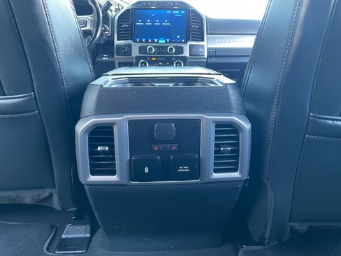 Used 2022 Ford F450 Platinum AWD/4WD image 32