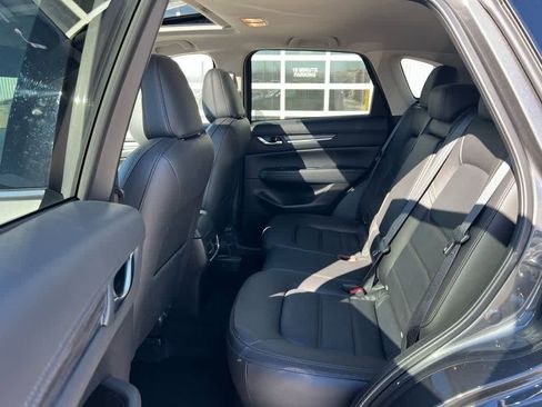 Used 2023 MAZDA CX-5 AWD 2.5 S w/ Premium Package image 16