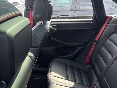 Used 2021 Porsche Macan GTS AWD/4WD image 15