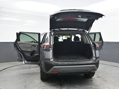 Used 2023 Nissan Rogue SV AWD/4WD image 36
