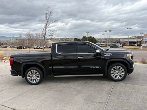 Used 2021 GMC Sierra 1500 Denali w/ Denali Ultimate Package image 9