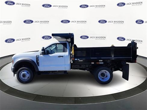 New 2025 Ford F550 XL image 2