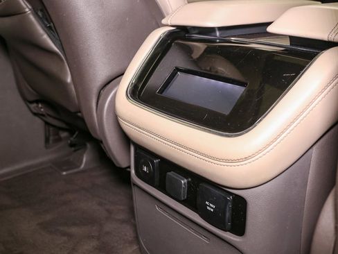 Used 2024 Lincoln Navigator L Reserve w/ Equipment Group 201A image 25