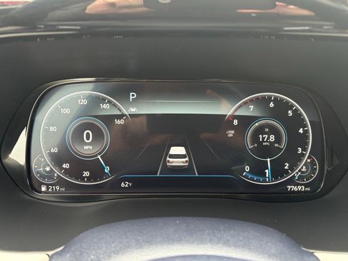 Used 2022 Hyundai Palisade Calligraphy image 9