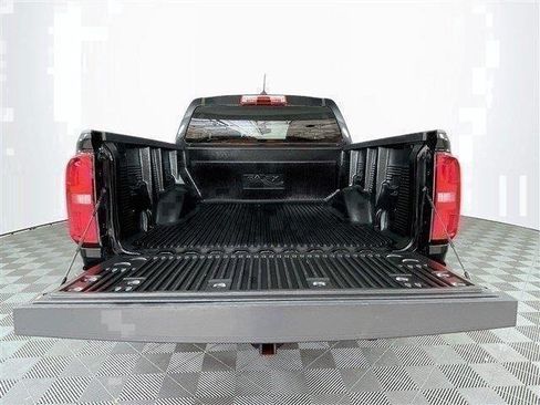 Used 2019 Chevrolet Colorado LT AWD/4WD image 25