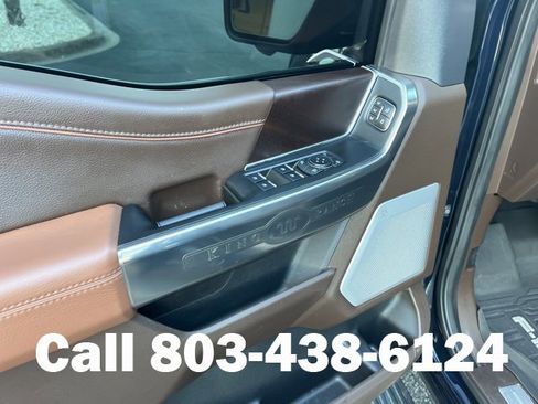 Used 2025 Ford F150 King Ranch w/ FX4 Off-Road Package image 8