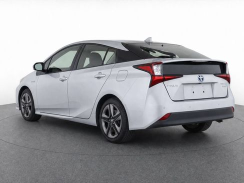 Certified 2019 Toyota Prius Limited FWD image 3