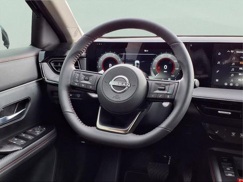 New 2026 Nissan Kicks SR w/ SR Premium Package image 14