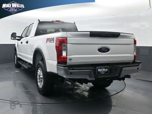 Used 2019 Ford F250 XLT w/ XLT Value Package AWD/4WD image 5