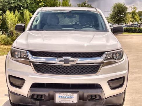 Used 2020 Chevrolet Colorado W/T w/ WT Convenience Package AWD/4WD image 7