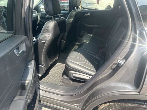 Used 2025 Ford Escape SE w/ PHEV Premium Package FWD image 19