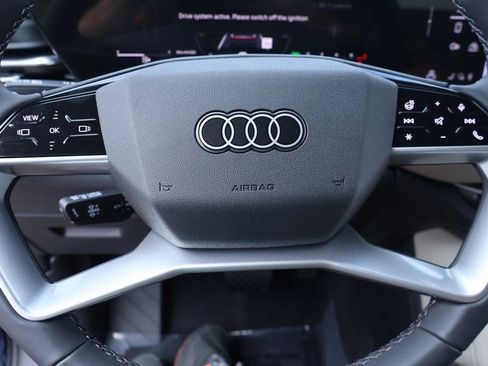 New 2025 Audi Q5 Premium image 18