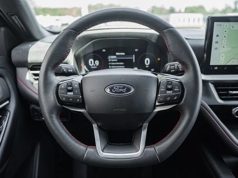 Used 2026 Ford Explorer ST-Line AWD/4WD image 37