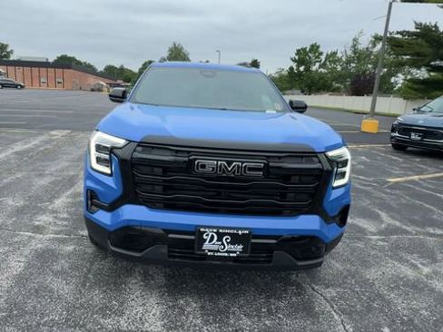 New 2026 GMC Terrain Elevation w/ Black Edition FWD image 3