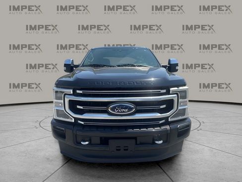 Used 2021 Ford F250 Platinum w/ FX4 Off-Road Package AWD/4WD image 7
