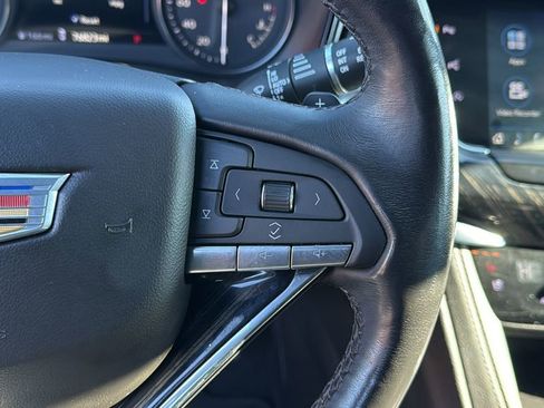 Used 2021 Cadillac XT6 Premium Luxury image 16