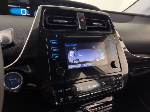 Certified 2019 Toyota Prius LE w/ Carpet Mat Package FWD image 20