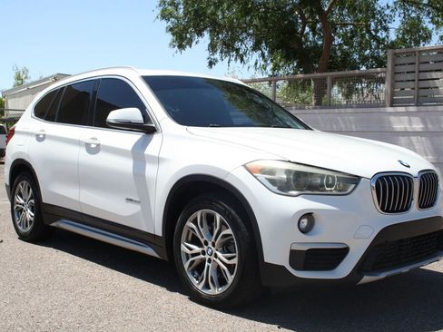 Used 2016 BMW X1 xDrive28i AWD/4WD image 2