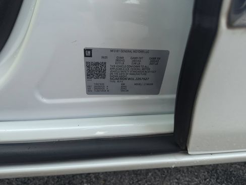 Used 2020 Buick Enclave Avenir w/ LPO, Floor Liner Package FWD image 43