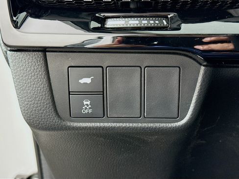 Used 2023 Honda CR-V EX-L image 9