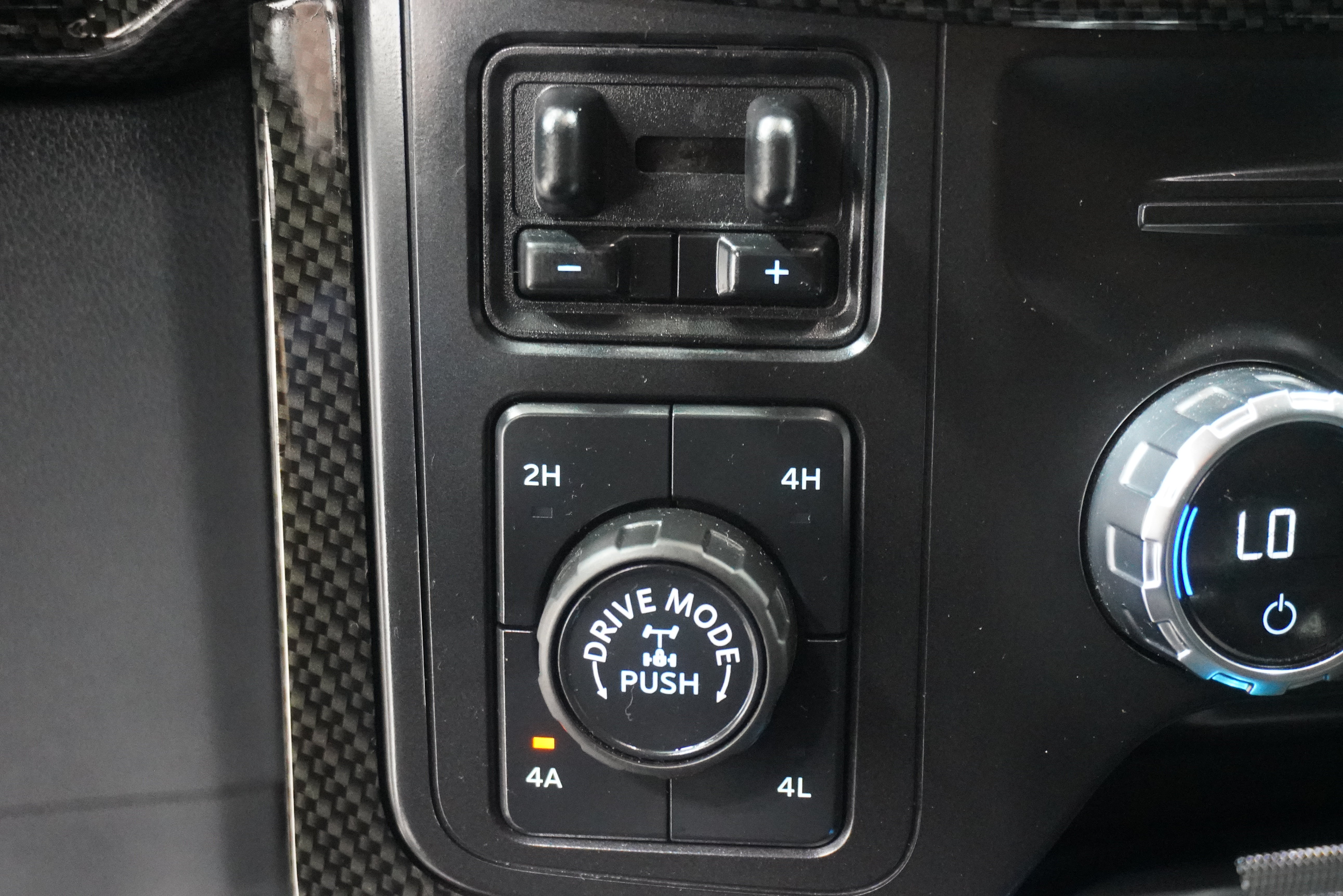 Used 2021 Ford F150 Lariat w/ Equipment Group 502A High AWD/4WD image 29