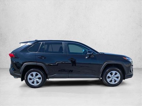Certified 2025 Toyota RAV4 LE FWD image 4