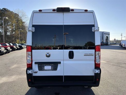 Used 2023 RAM ProMaster 2500 image 5