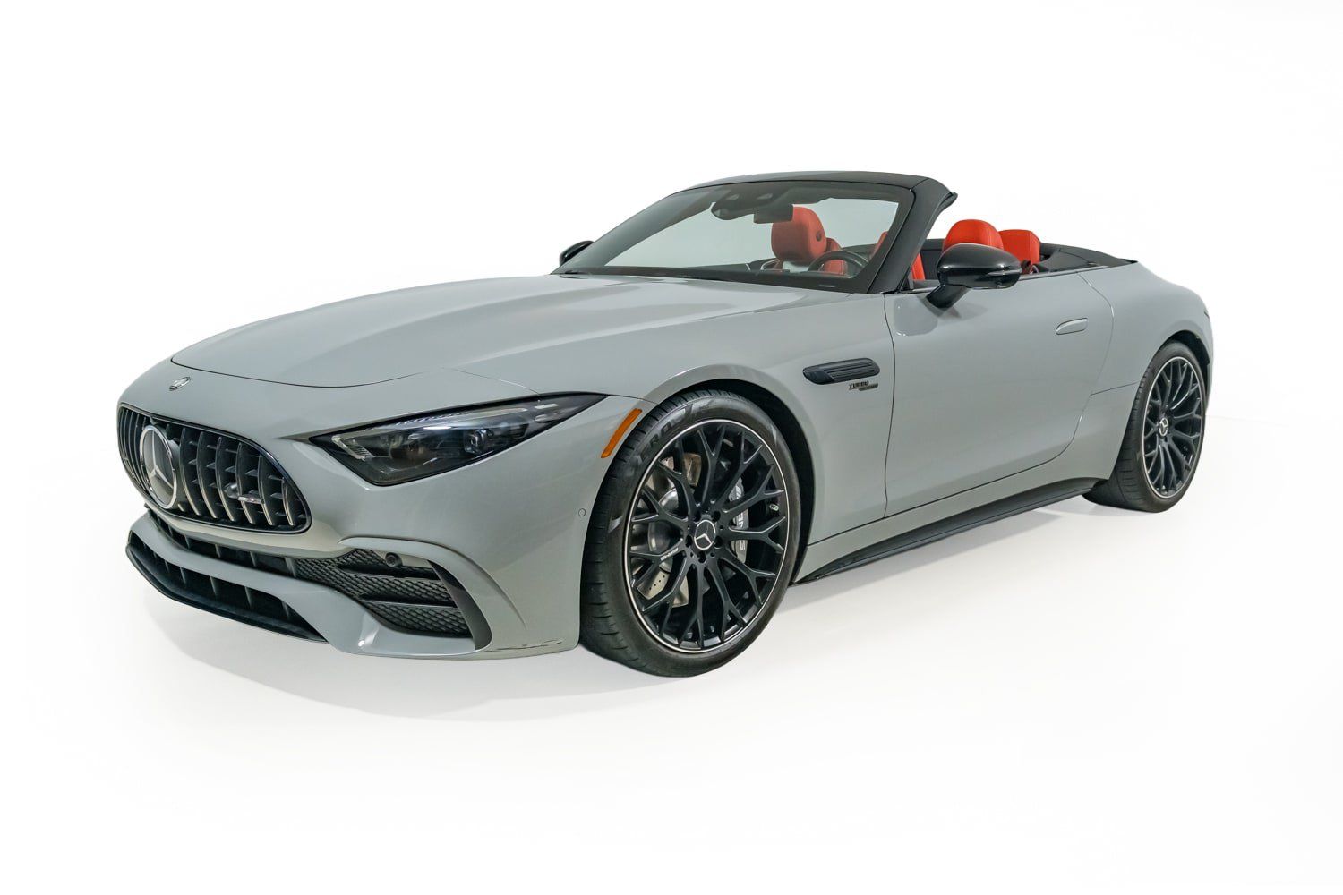 Used 2025 Mercedes-Benz SL 43 AMG w/ Driver Assistance Package image 14